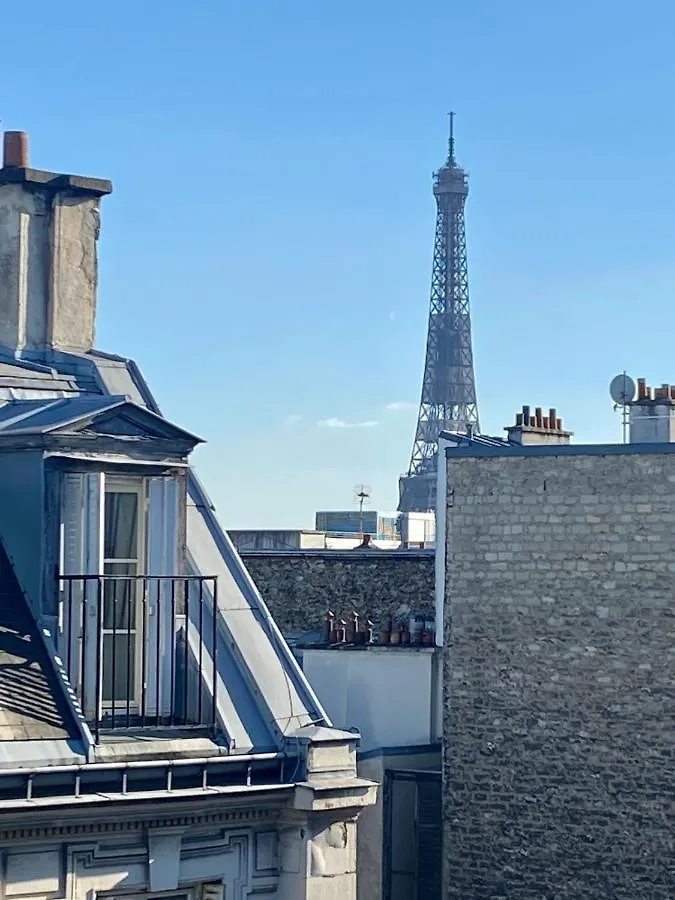 Studio Paris Vue Imprenable 0*,  Francia